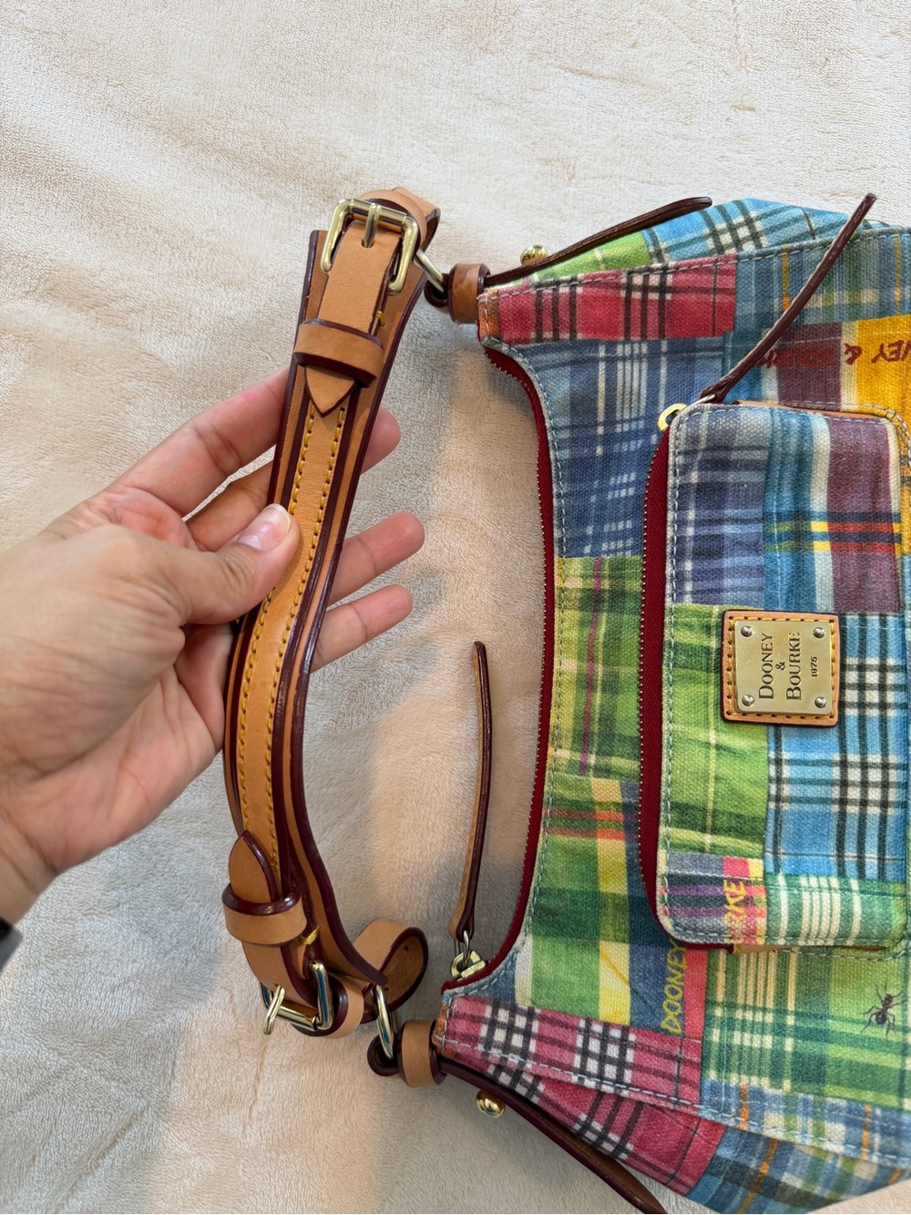 Dooney & Bourke Shoulder Bag/Handbag - Picture 4 of 12